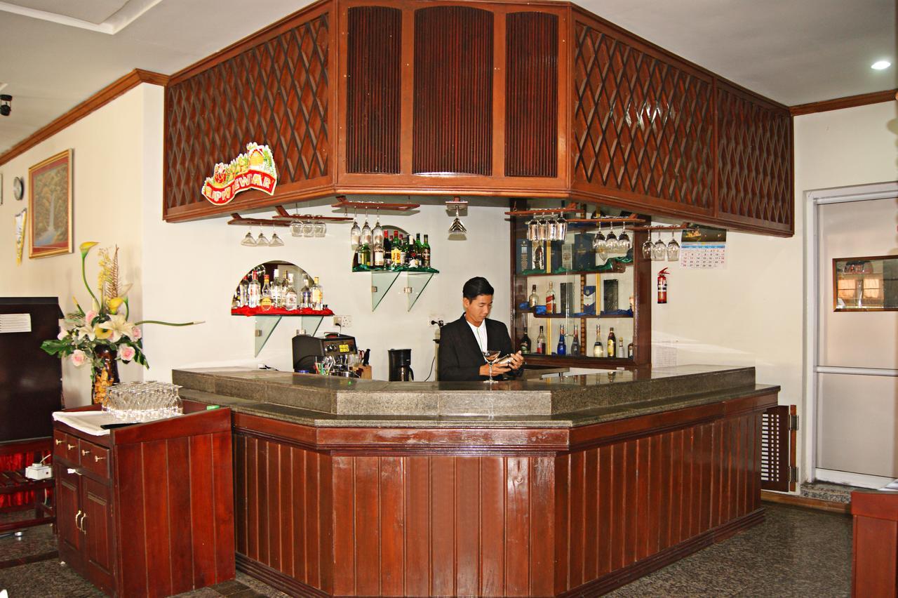 Myat Thinzar Hotel Oattara Thiri Kültér fotó